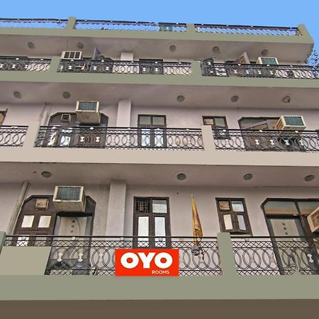 Flagship Hotel Decent Stay Near Pvr Vikaspuri Delhi Νέο Δελχί Εξωτερικό φωτογραφία