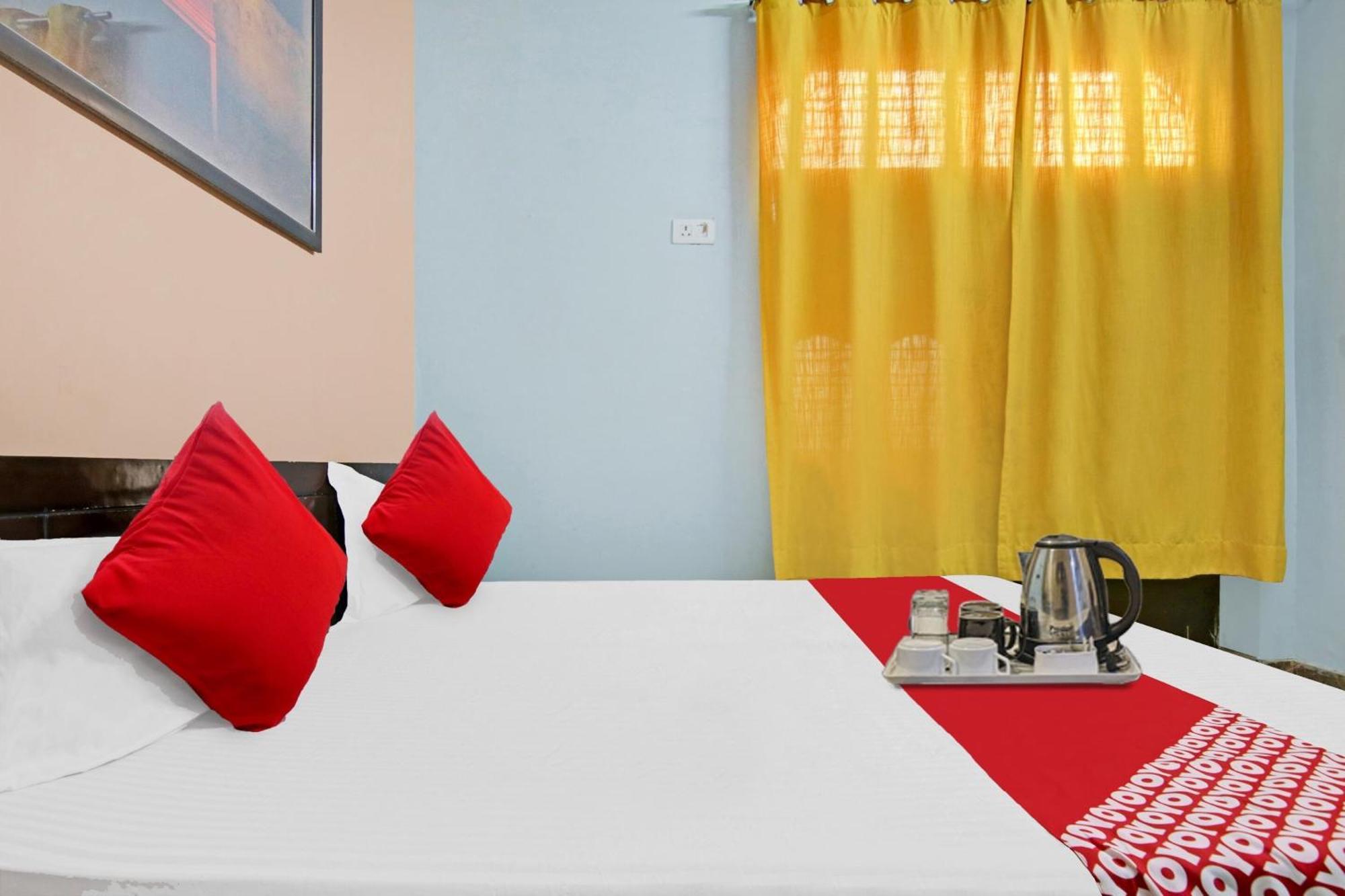 Flagship Hotel Decent Stay Near Pvr Vikaspuri Delhi Νέο Δελχί Εξωτερικό φωτογραφία